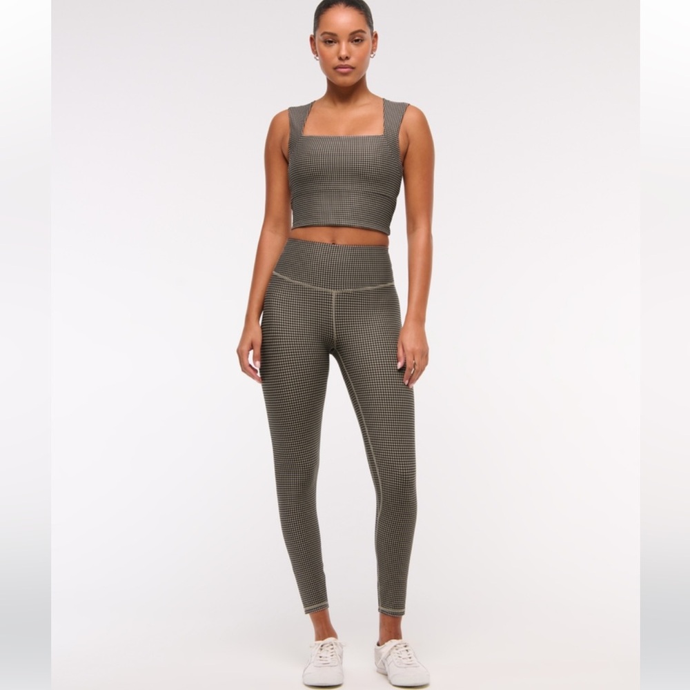 Abercrombie YPB sculpLUX 7/8 Leggings